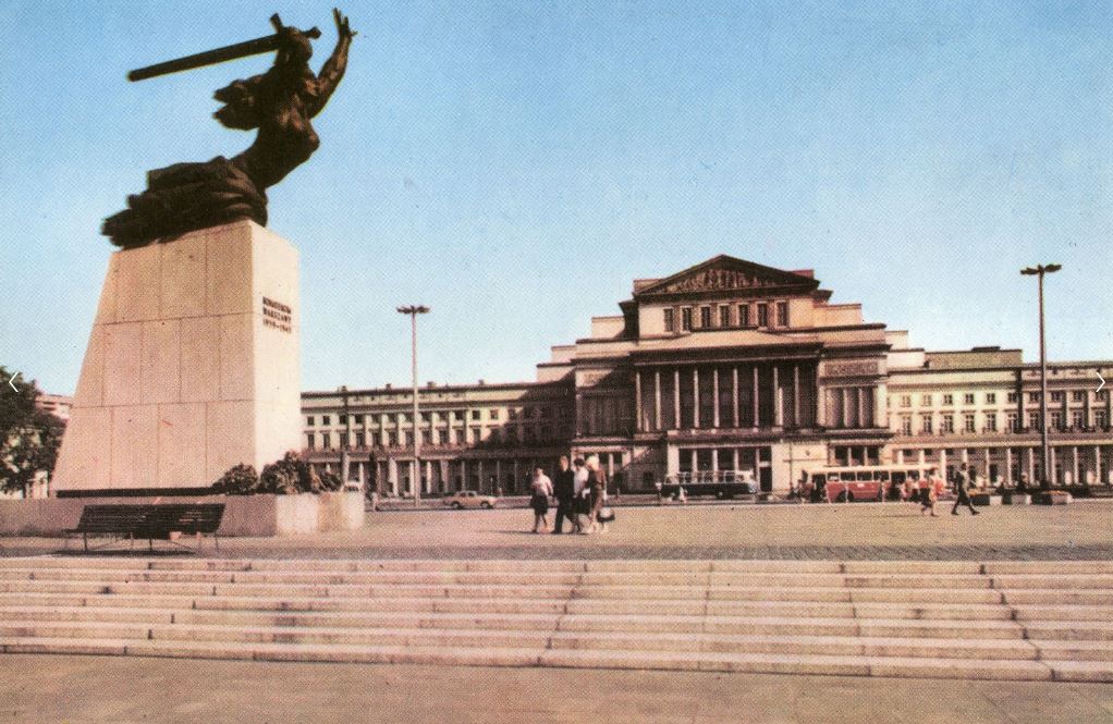 Odsłonięcie pomnika Nike - e-kartka Warszawy